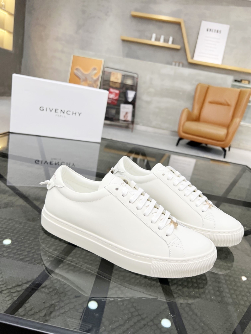 Givenchy Sneakers